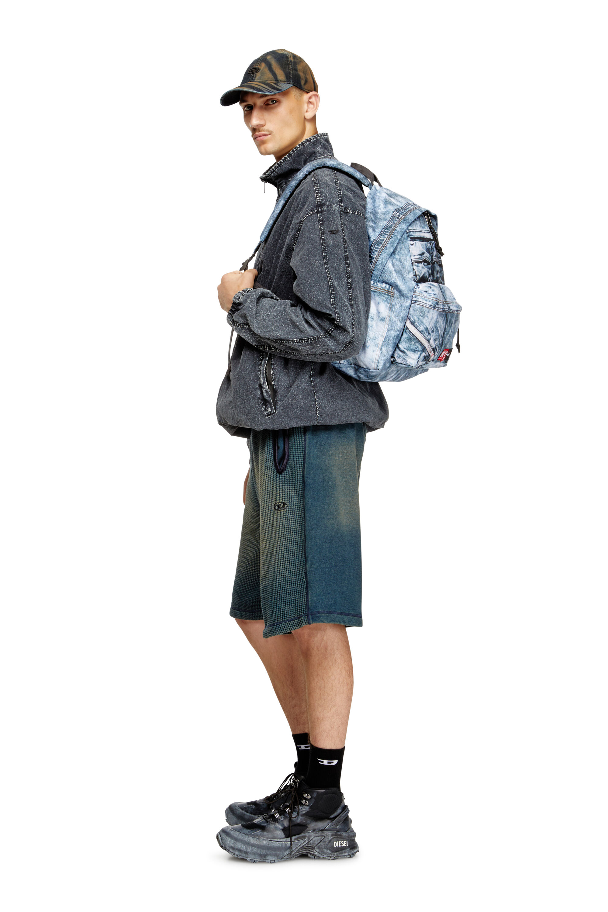 Diesel - DIESEL DAY PAK'R, Unisex's Backpack in trompe l'oeil denim in Blue - 5