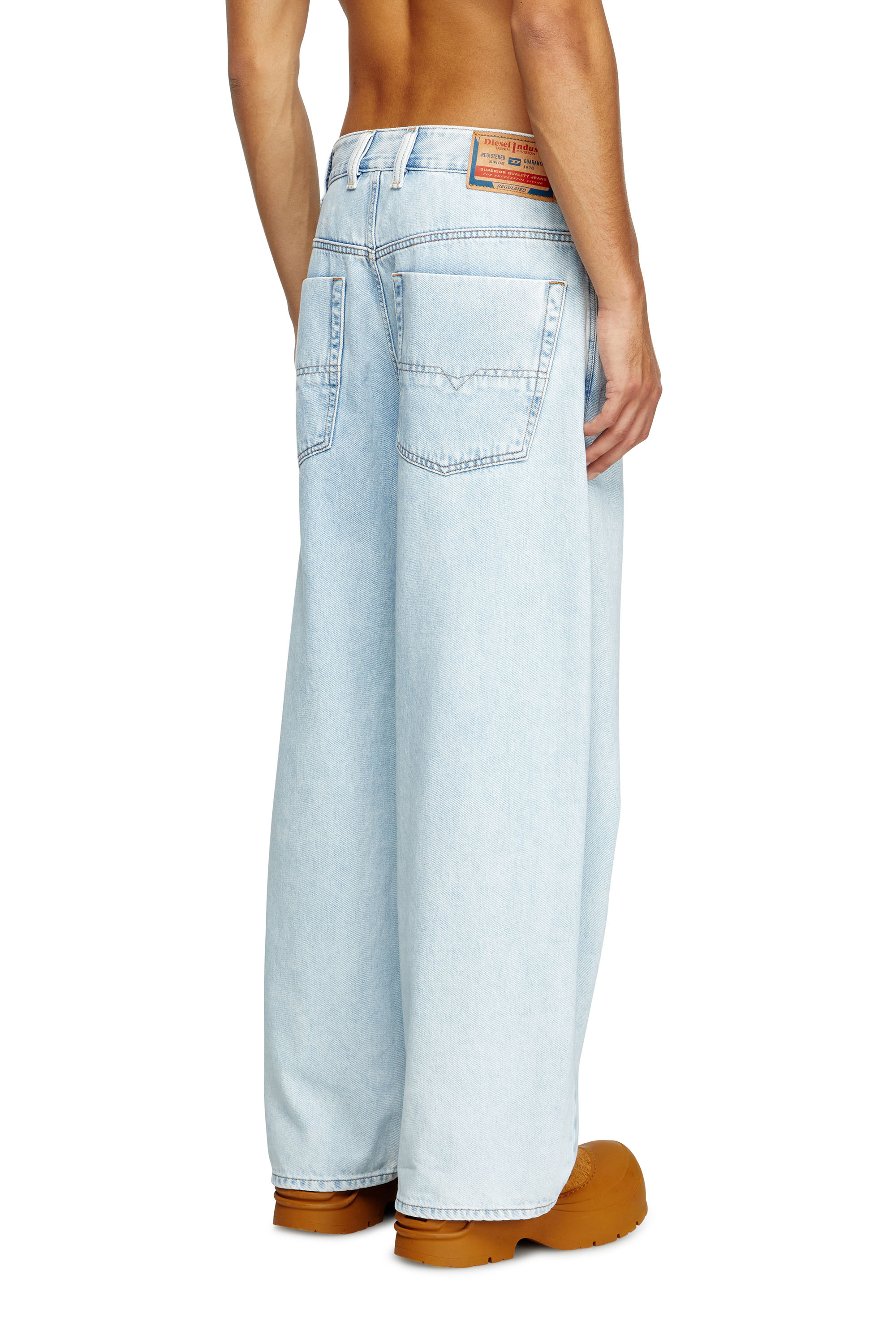 Diesel - Unisex's Relaxed Jeans 1997 D-Enim-M 09M74, Light Blue - 3